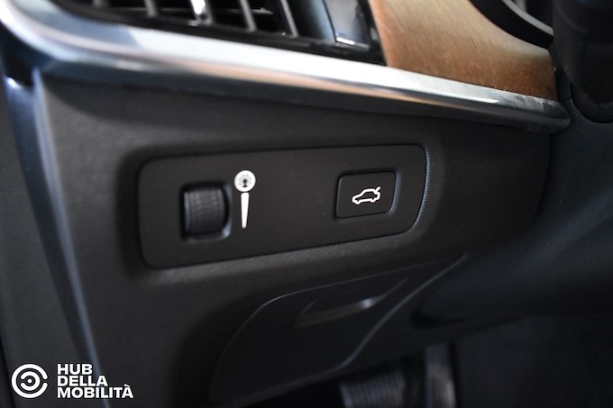 VOLVO V90 D5 AWD Geartronic Inscription